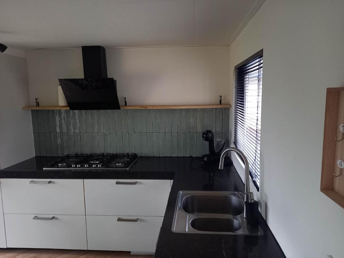 Vakantiechalet Tip 30 Op Vakantiepark De Heische Tip ゼーラント エクステリア 写真